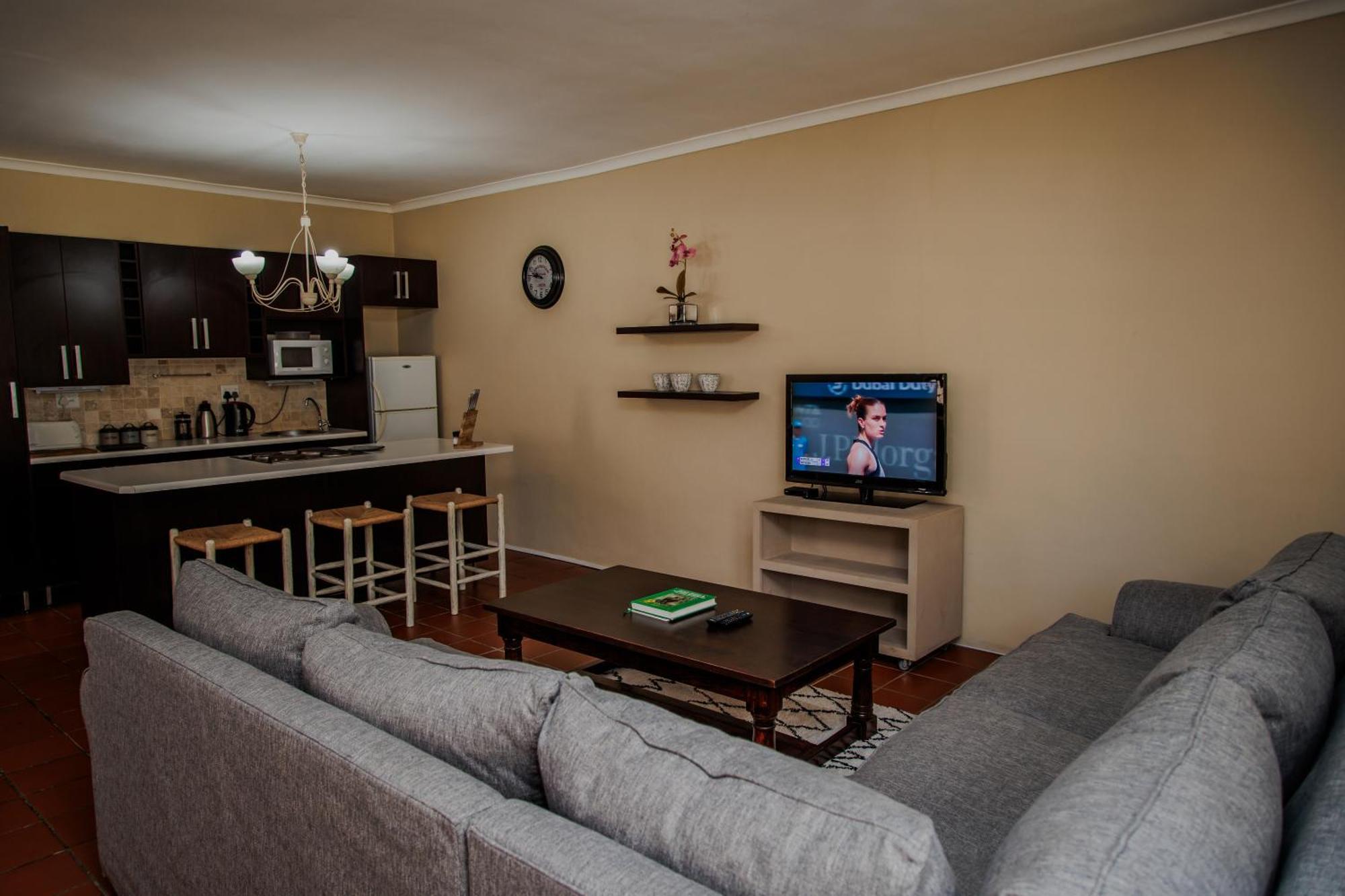 Swellendam Self Catering Villa ภายนอก รูปภาพ