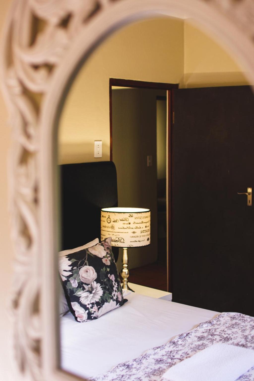 Swellendam Self Catering Villa ภายนอก รูปภาพ