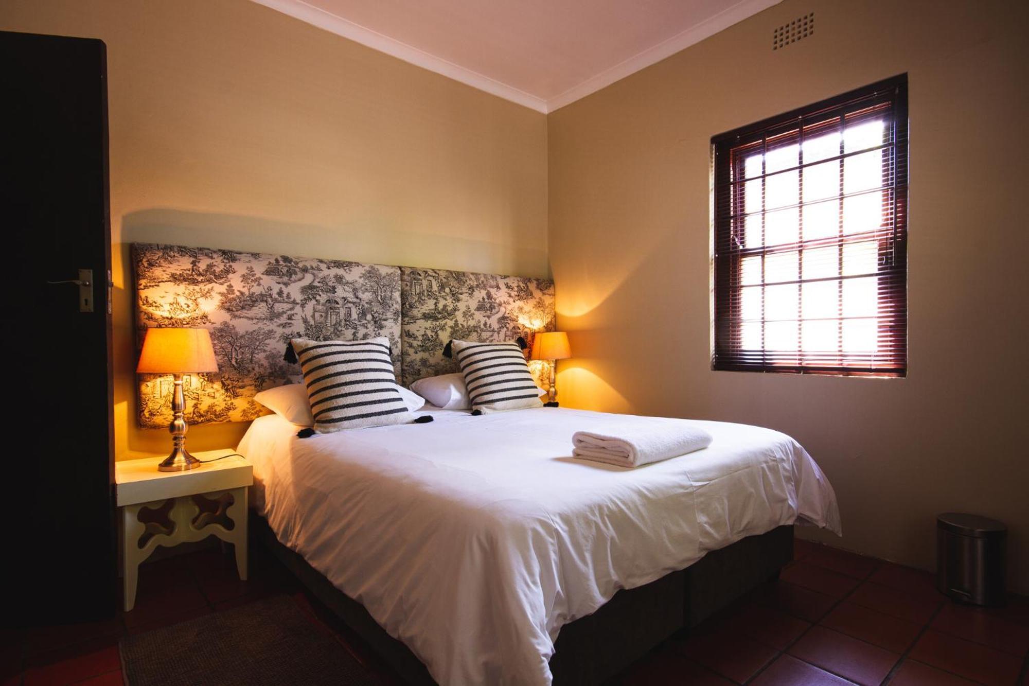 Swellendam Self Catering Villa ภายนอก รูปภาพ
